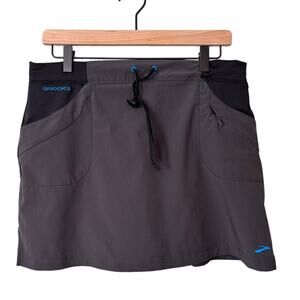 Brooks Running Skort, Black Gray Mini Size Medium